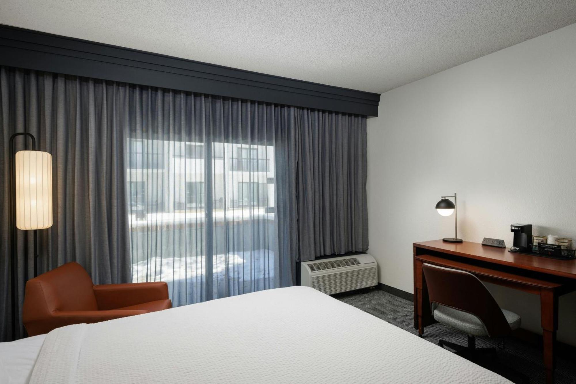 Courtyard By Marriott Denver Central Park Eksteriør billede
