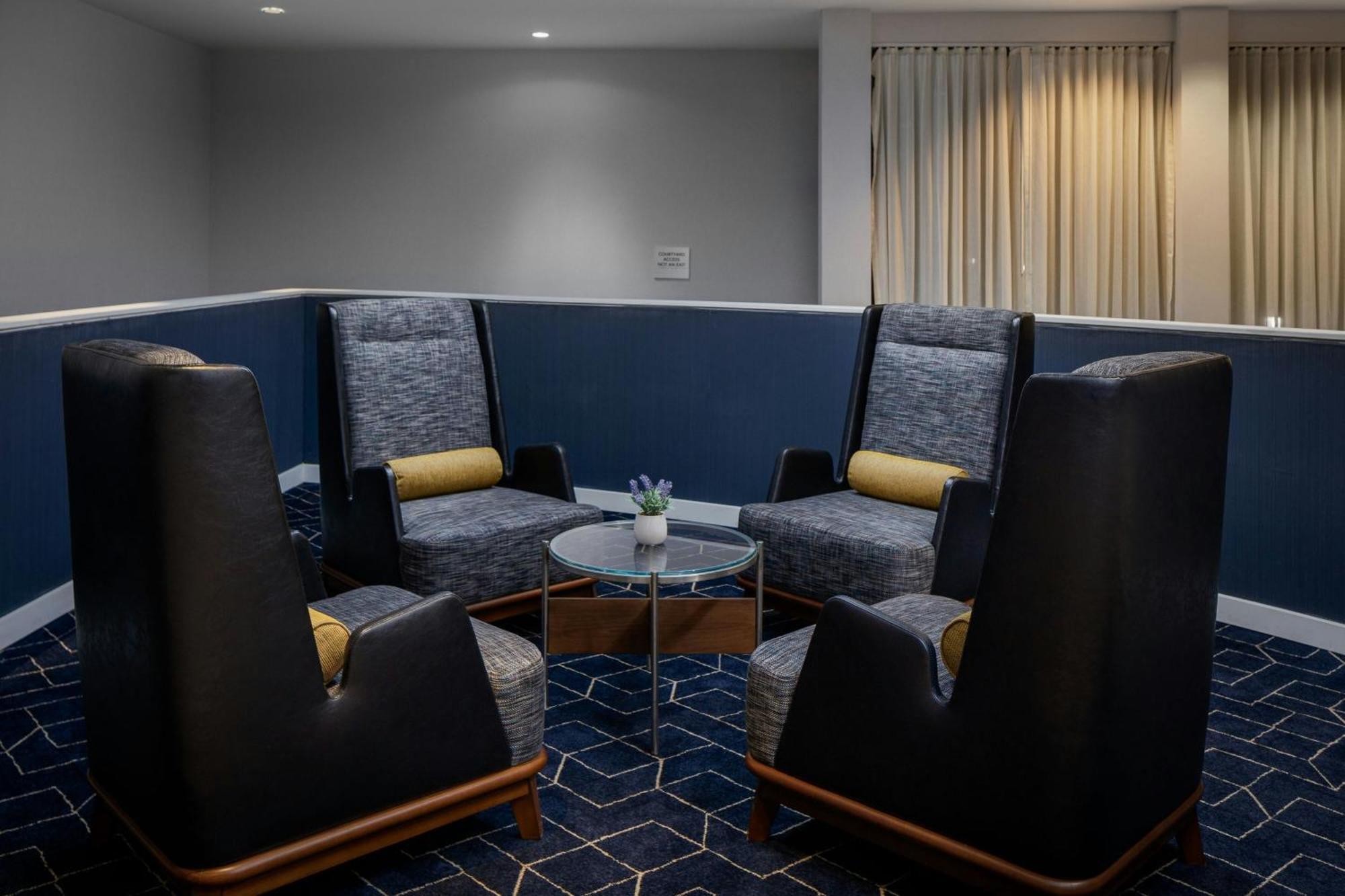 Courtyard By Marriott Denver Central Park Eksteriør billede