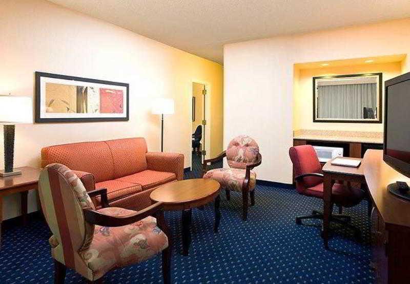 Courtyard By Marriott Denver Central Park Værelse billede