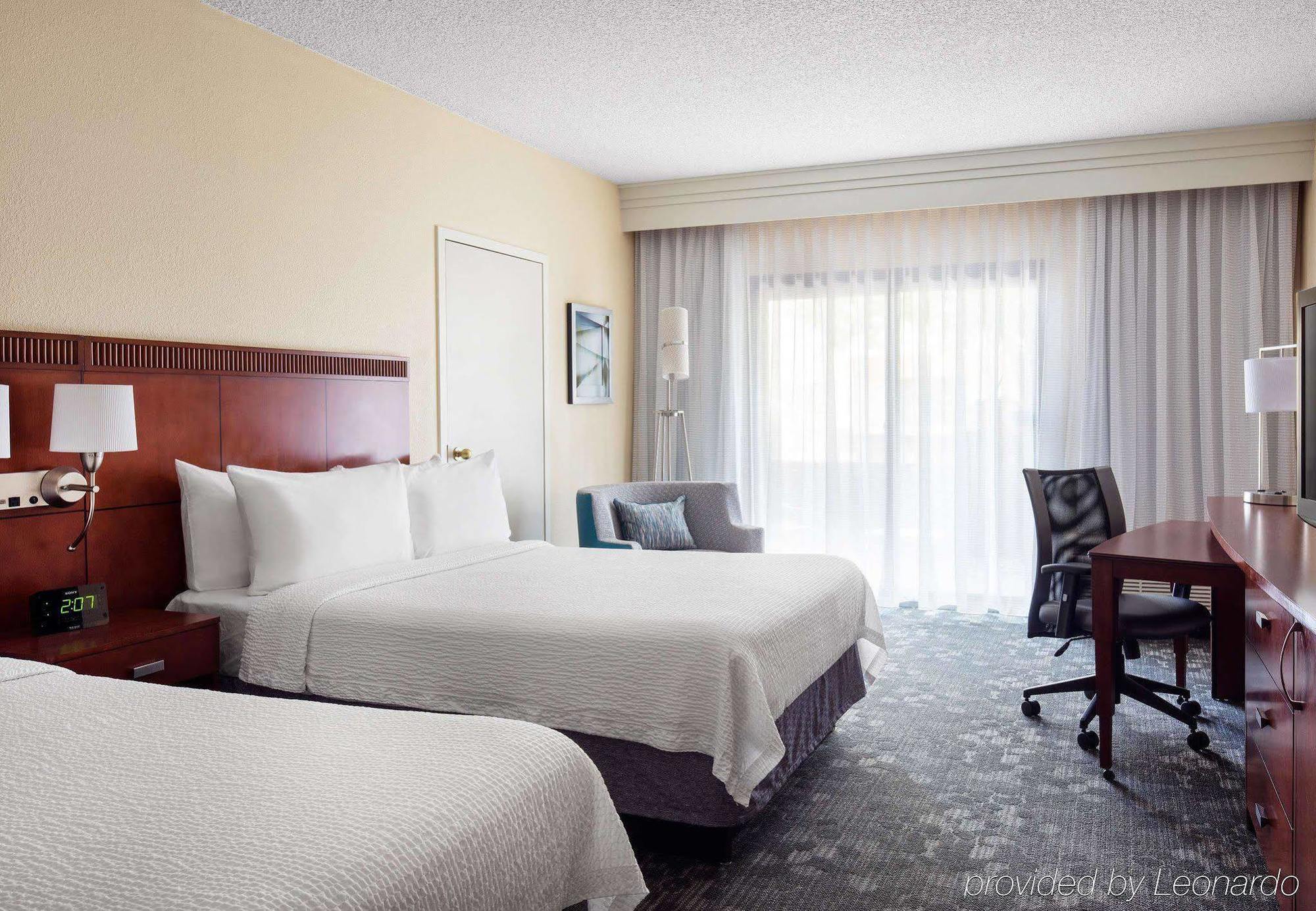 Courtyard By Marriott Denver Central Park Eksteriør billede